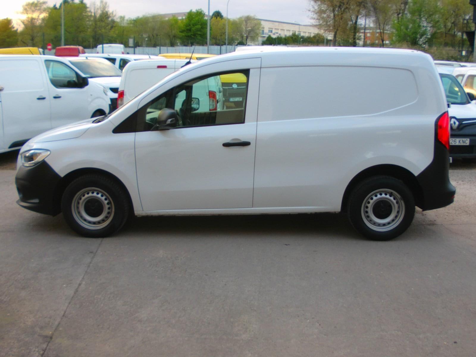 MERCEDES CITAN 2 PLAZAS 8 