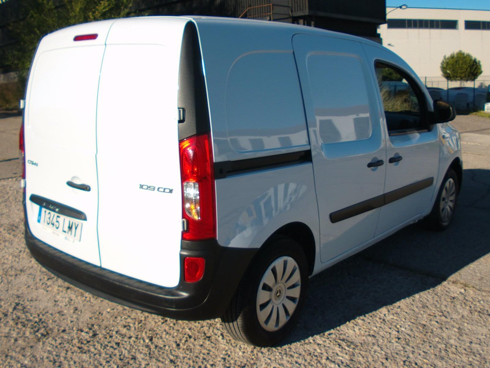 MERCEDES CITAN 2 PLAZAS 8 