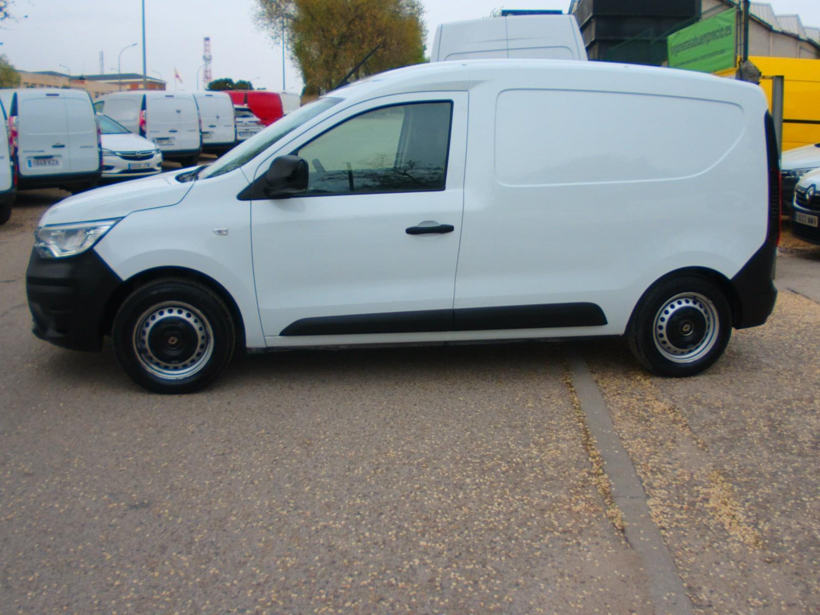 RENAULT KANGOO 2 PLAZAS 4
