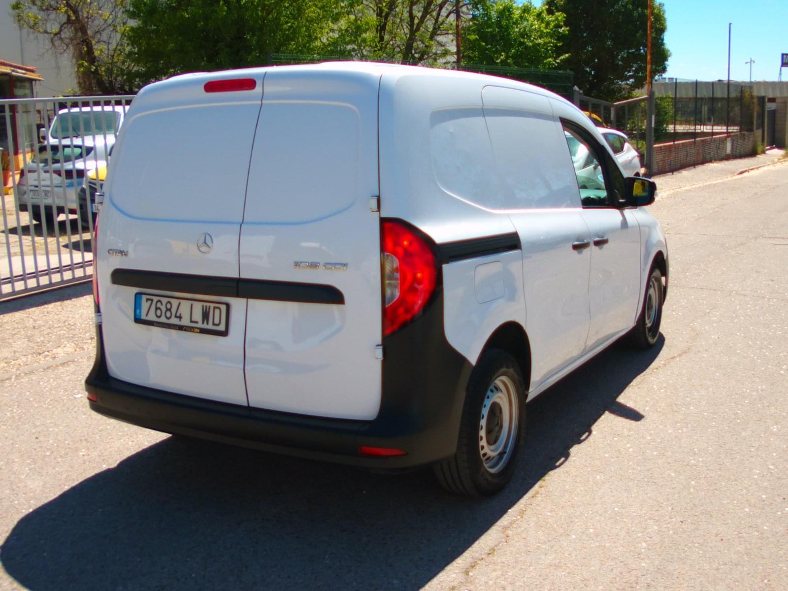 MERCEDES CITAN 2 PLAZAS 6 