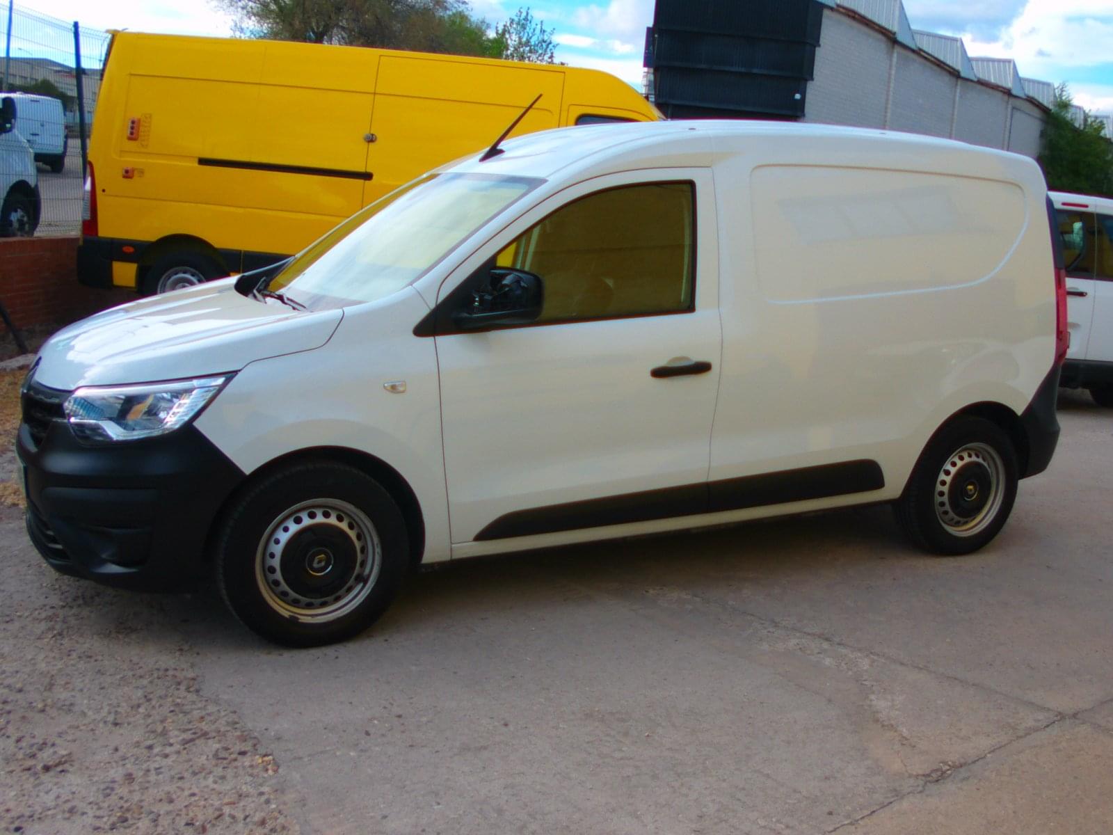 RENAULT KANGOO 2 PLAZAS 4 