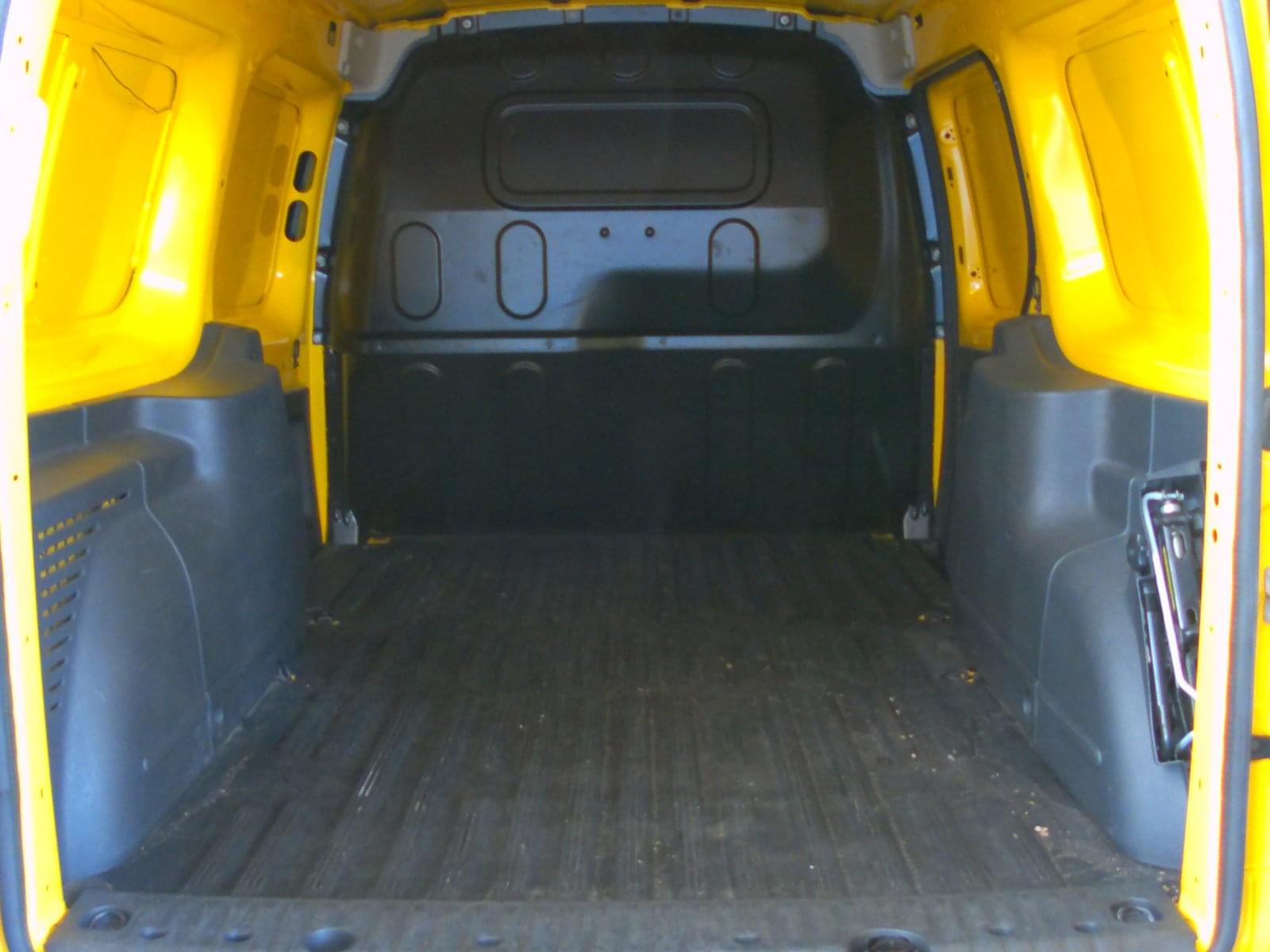 RENAULT KANGOO MAXI  2 PLAZAS 15 