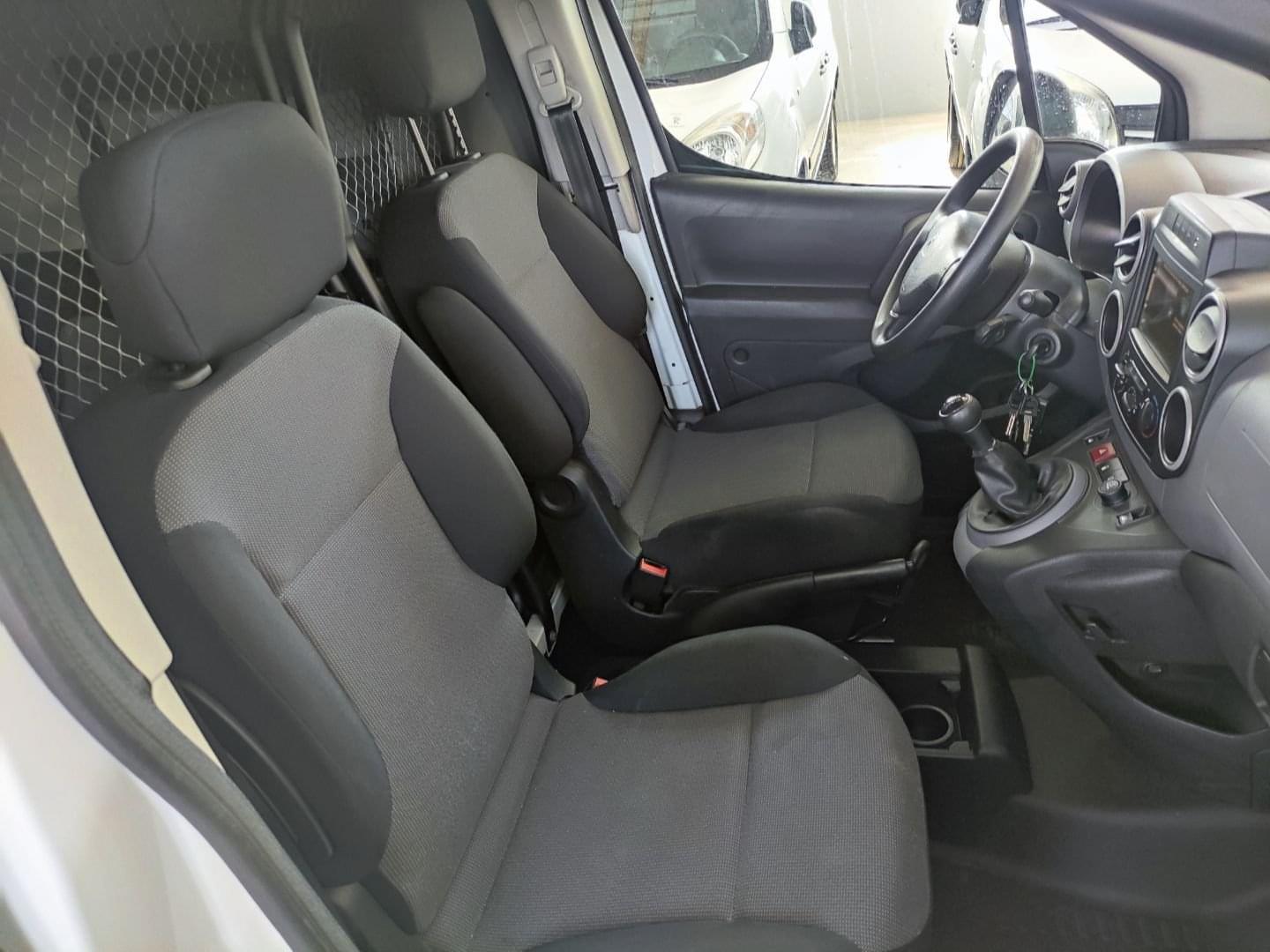 PEUGEOT PARTNER 2 PLAZAS MAXI 2017 100CV 18 