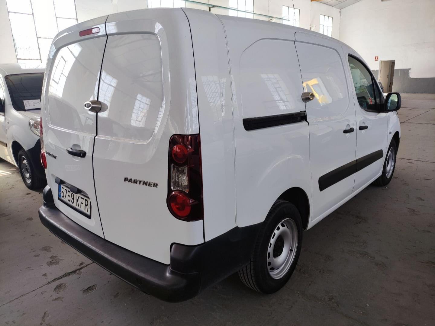PEUGEOT PARTNER 2 PLAZAS MAXI 2017 100CV 8 