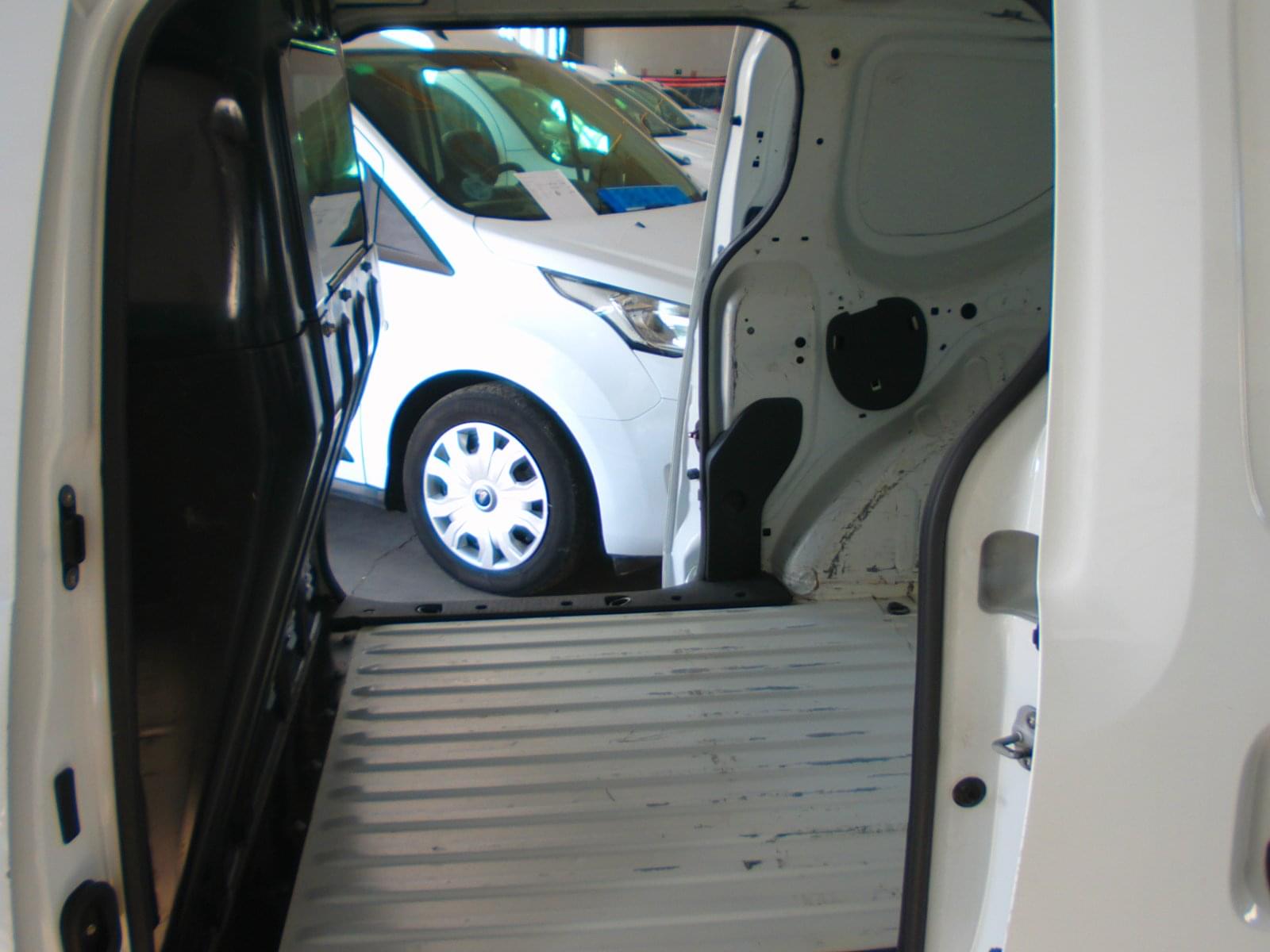 DACIA DOKKER GLP 14