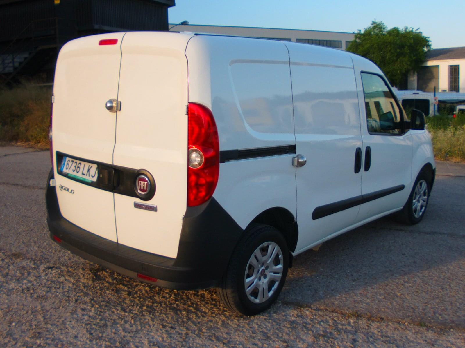 FIAT DOBLO 2 PLAZAS 9