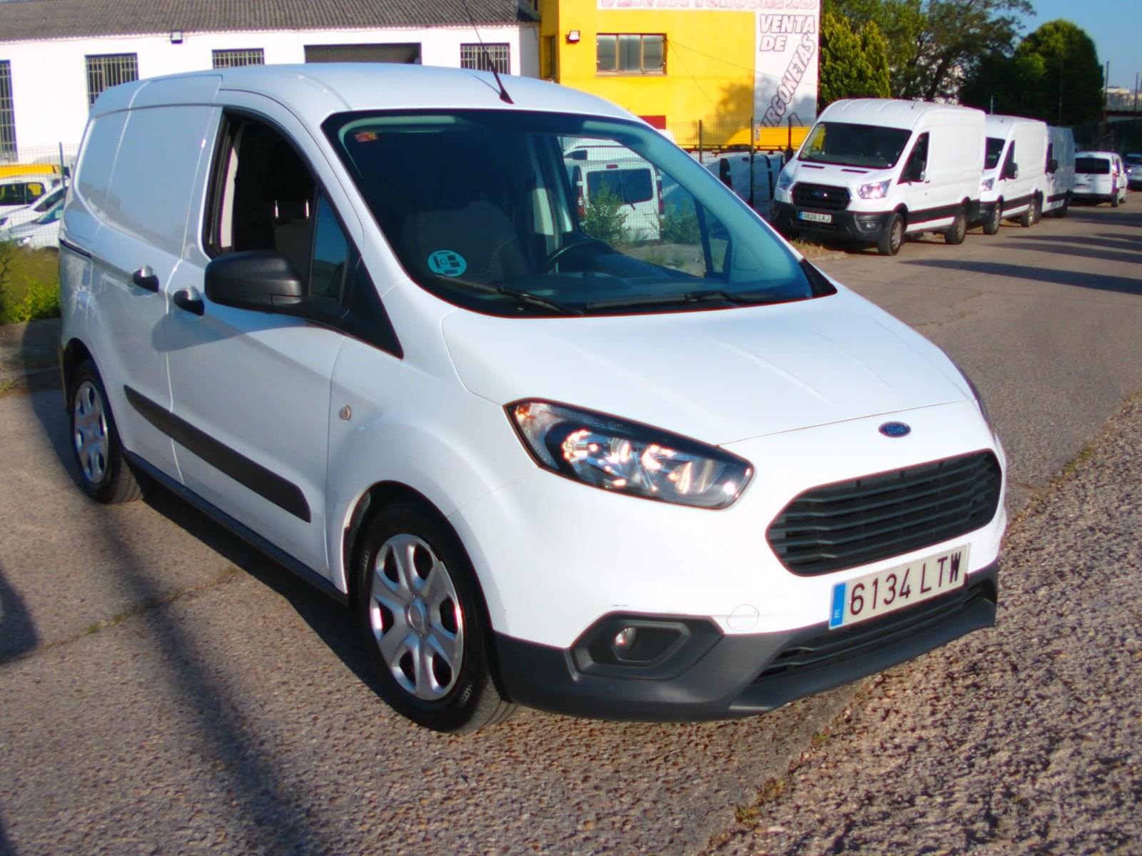 imagen de FORD TRANSIT COURIER 2 PLAZAS - REF: 01256