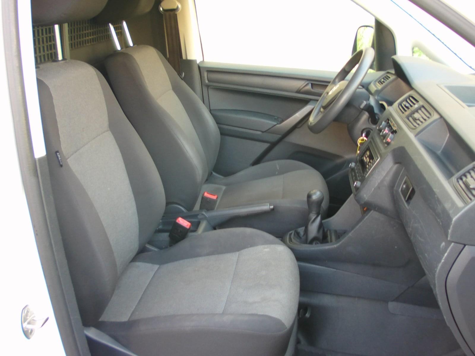 VOLKSWAGEN CADDY 2 PLAZAS 12