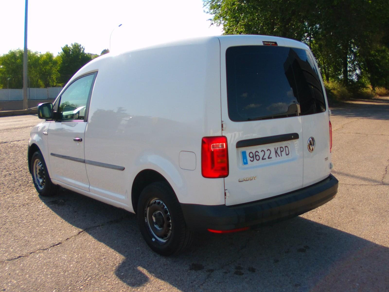 VOLKSWAGEN CADDY 2 PLAZAS 6
