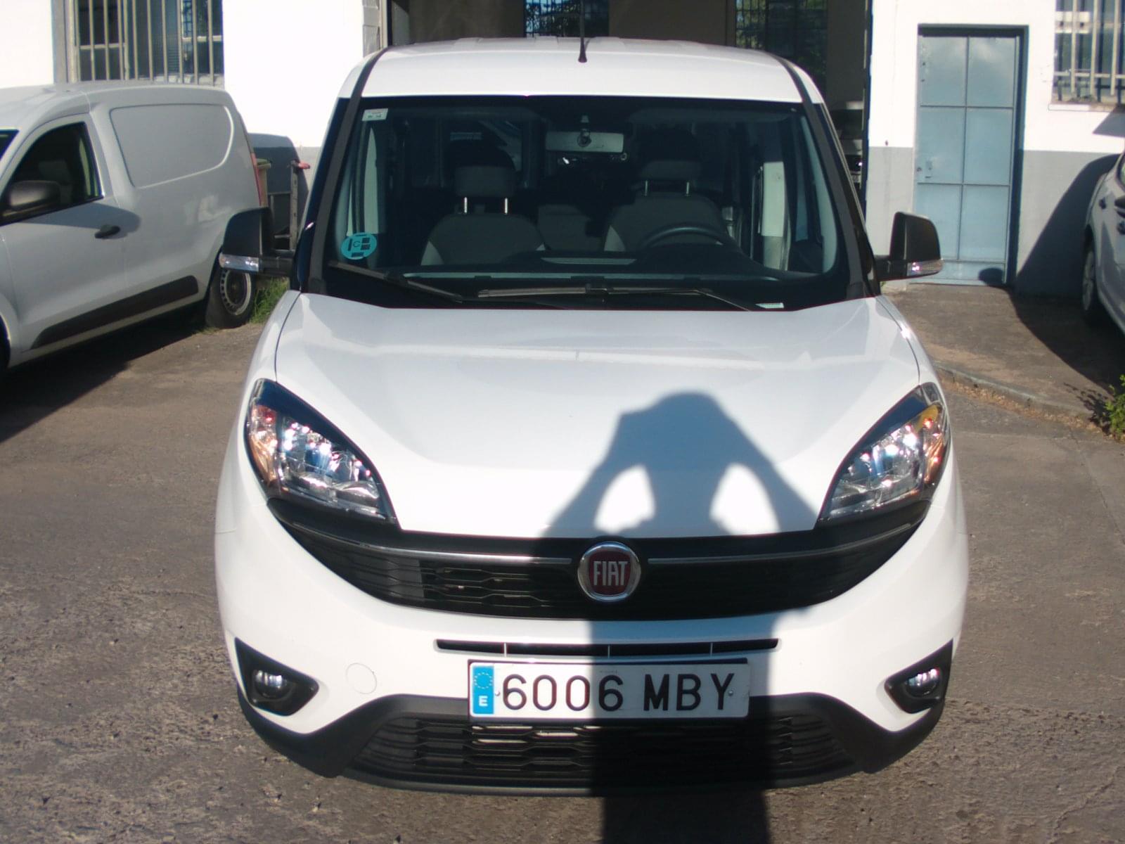 FIAT DOBLO COMBI 5 PLAZAS 2