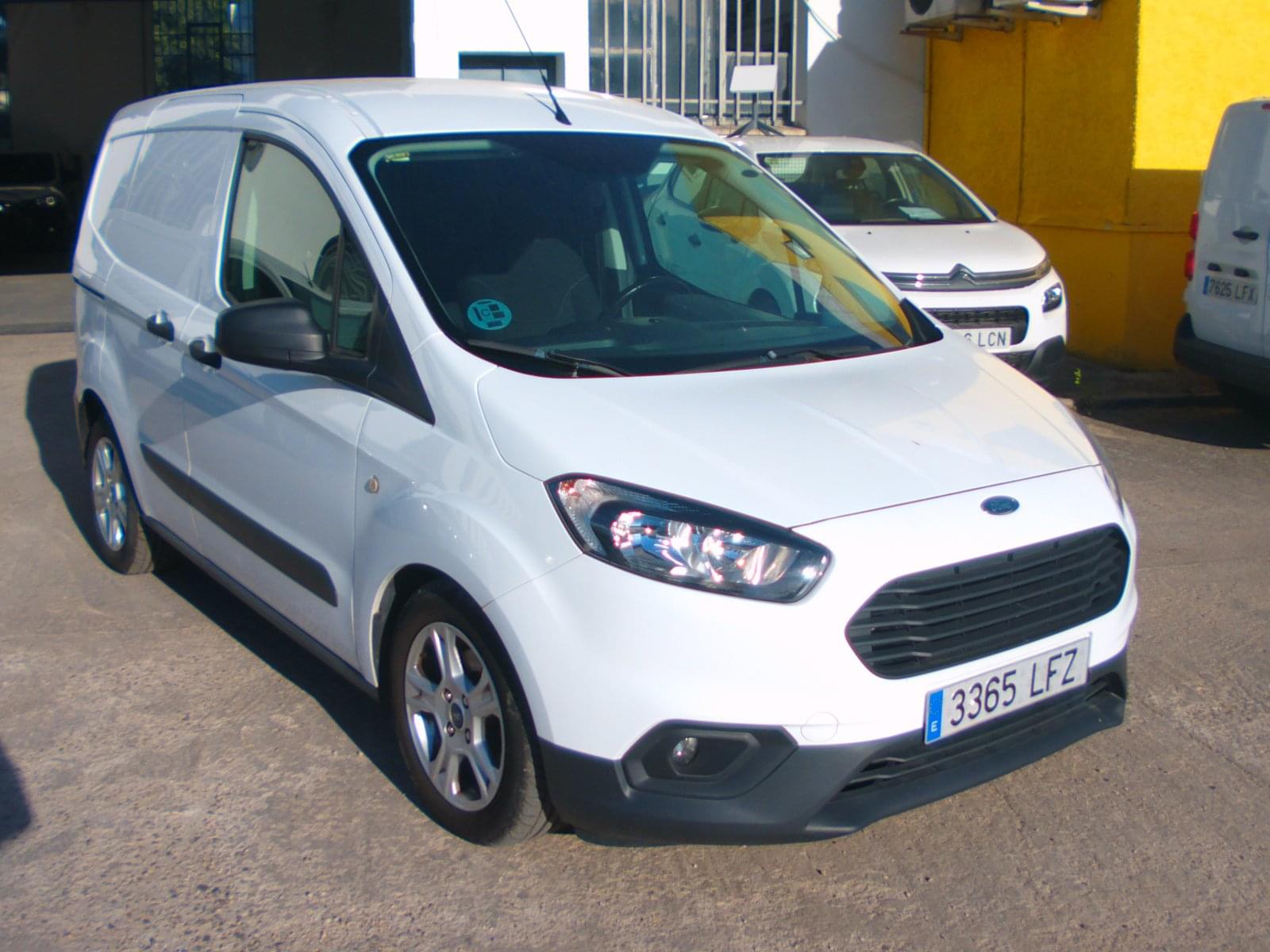 imagen de FORD TRANSIT COURIER 2 PLAZAS - REF: 01263