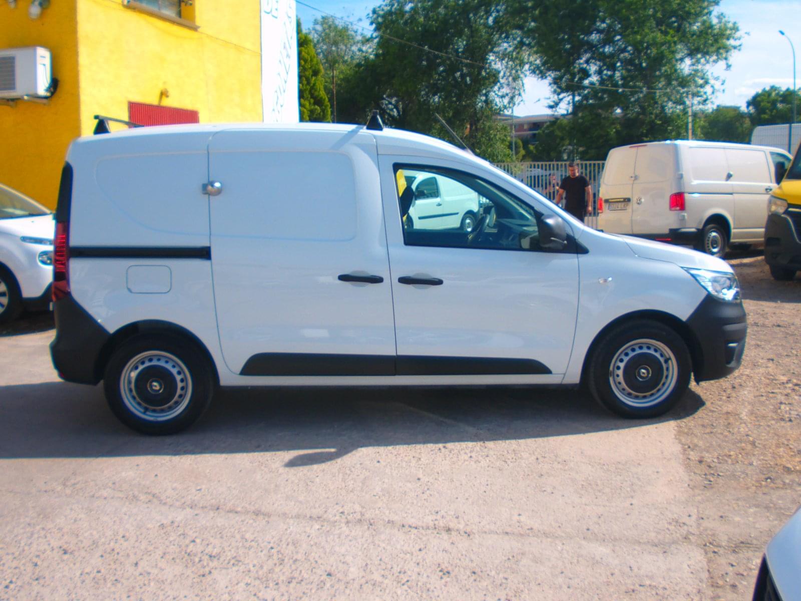 RENAULT KANGOO 2 PLAZAS 8 