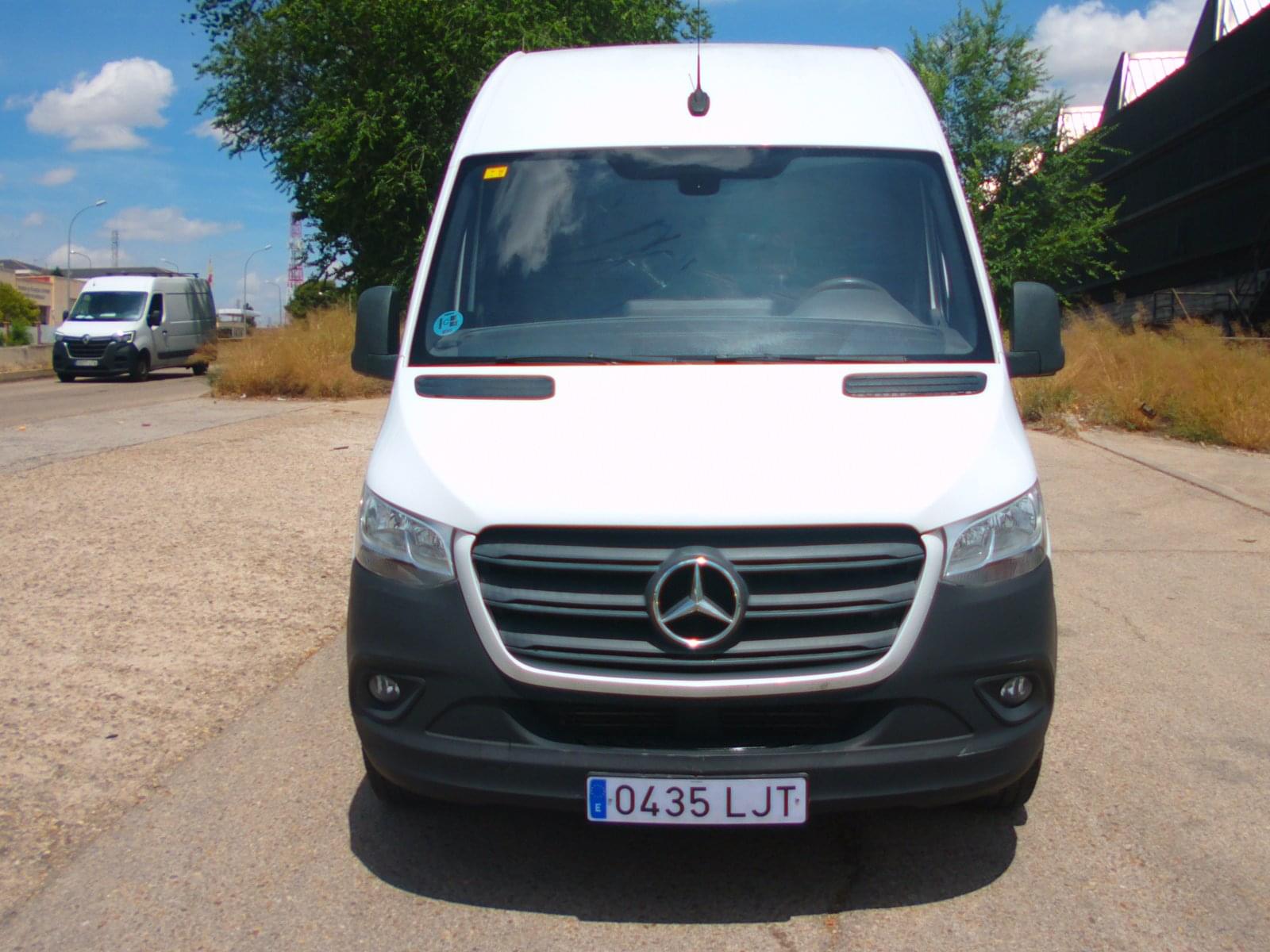 MERCEDES SPRINTER 211 CDI MEDIO 2 