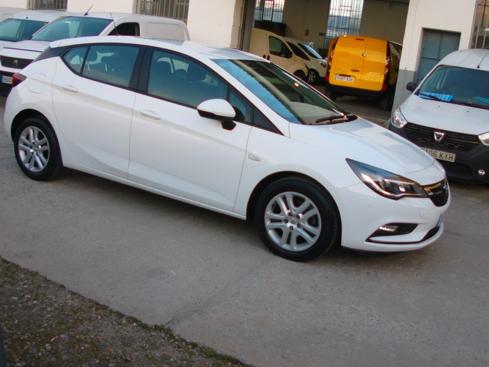 OPEL ASTRA 1.6 CDTI 110 CV, 5 PUERTAS 5 PLAZAS 5