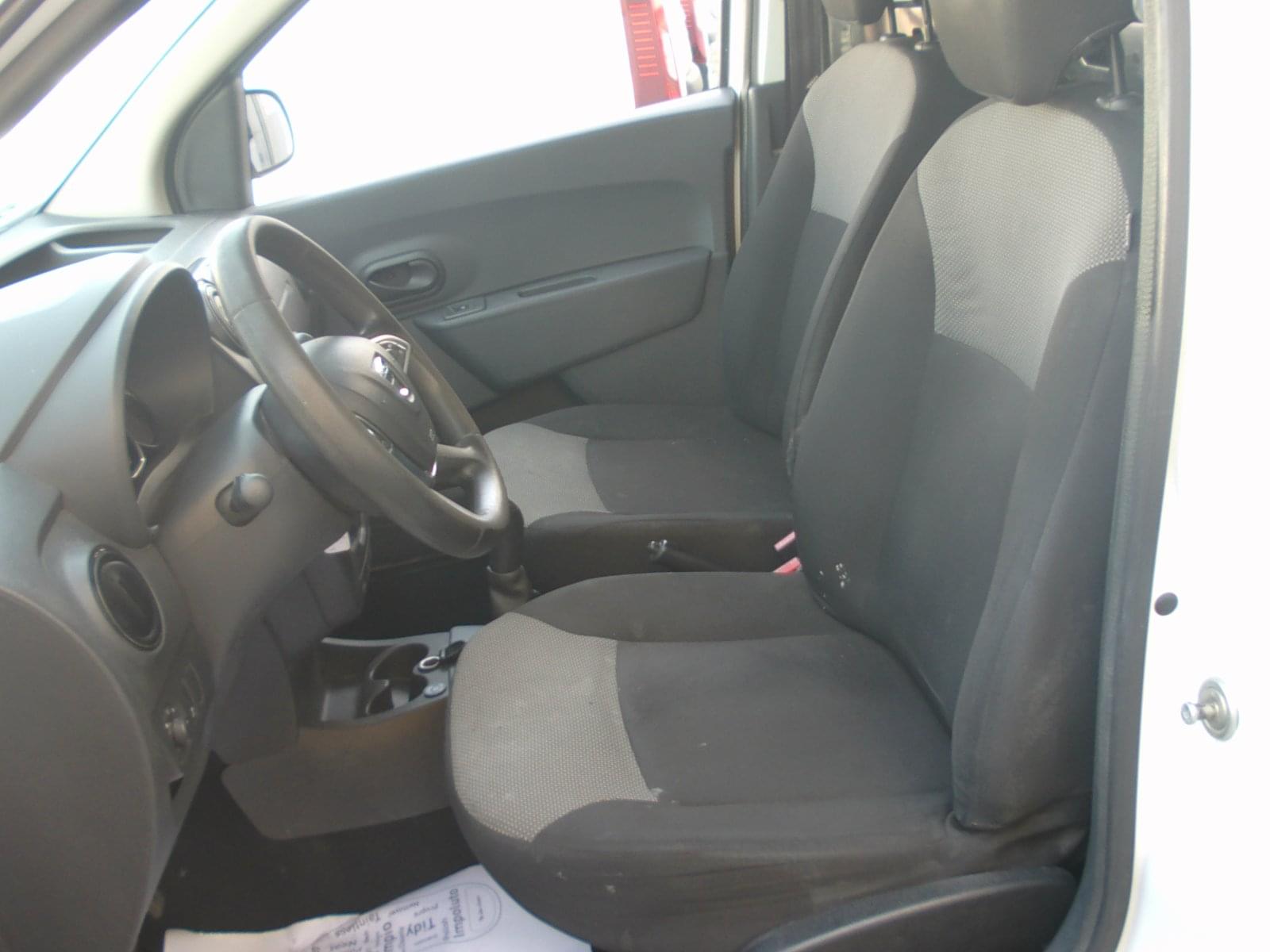 DACIA DOCKER GLP 2 PLAZAS 12