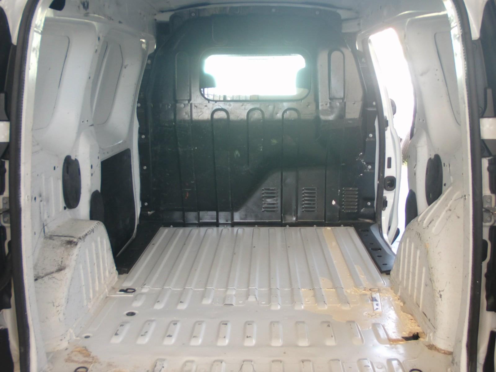 DACIA DOCKER GLP 2 PLAZAS 14