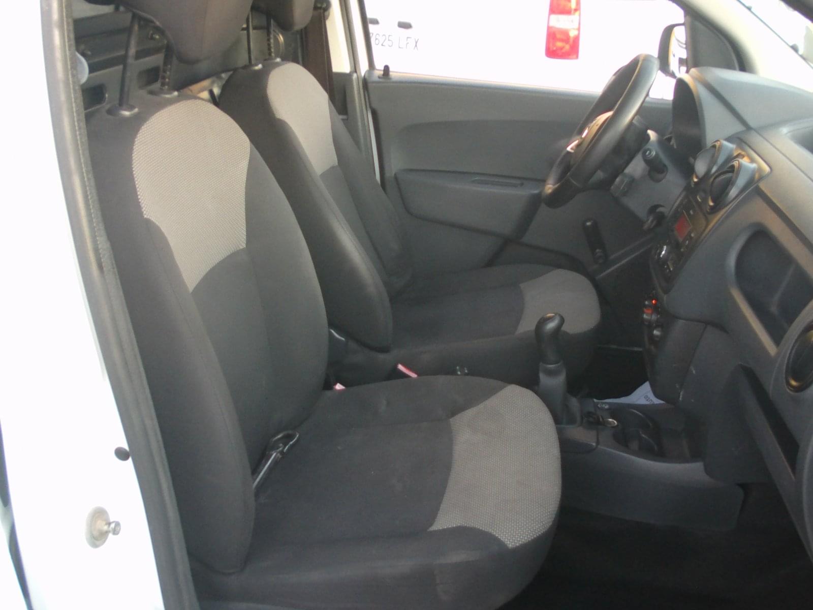 DACIA DOCKER GLP 2 PLAZAS 9 