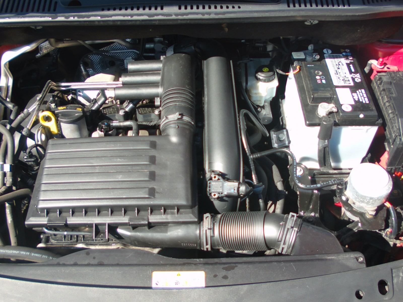 VOLKSWAGEN CADDY GNC 2 PLAZAS 14 