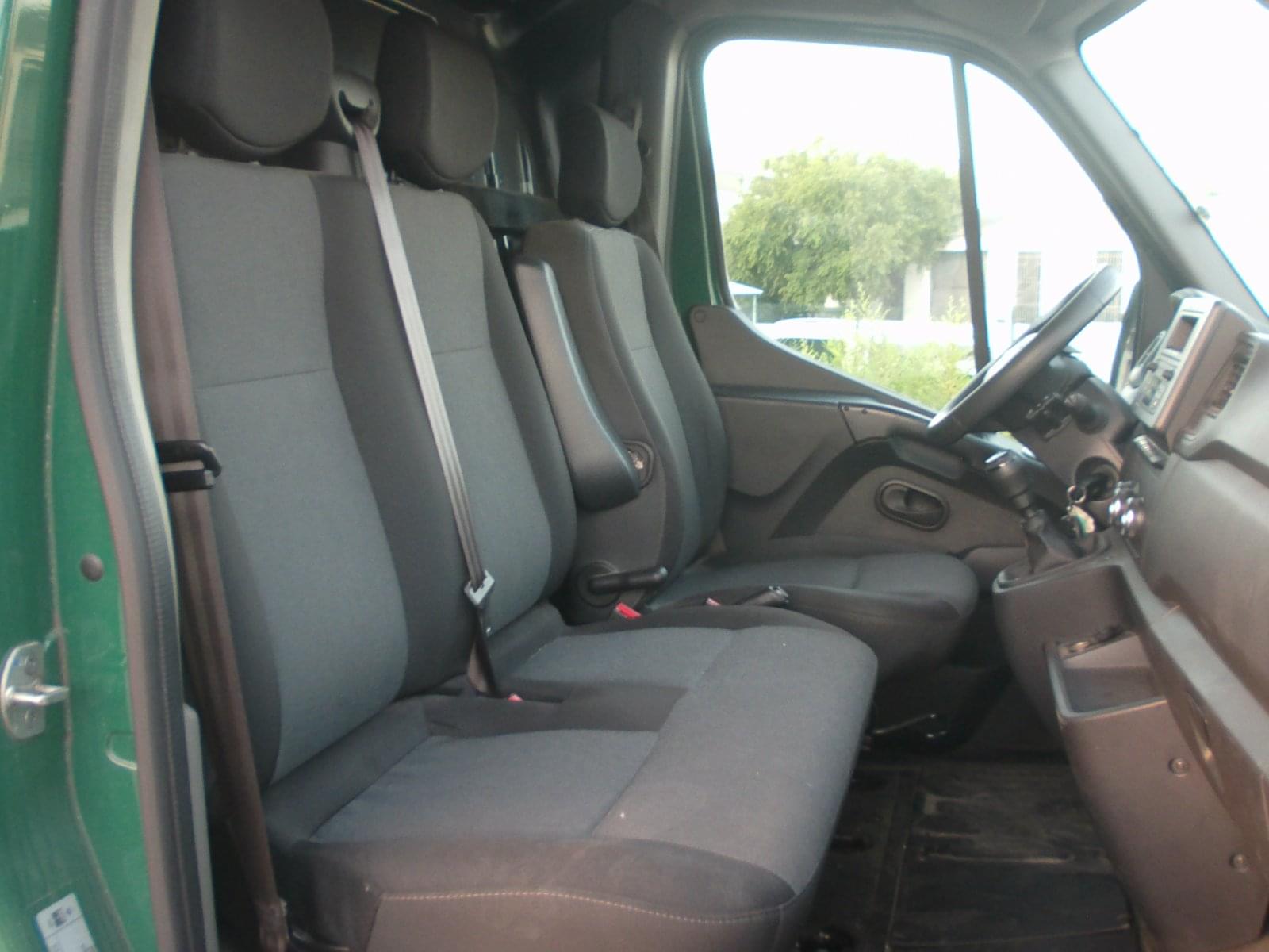 RENAULT MASTER L2H2 3 PLAZAS 13 