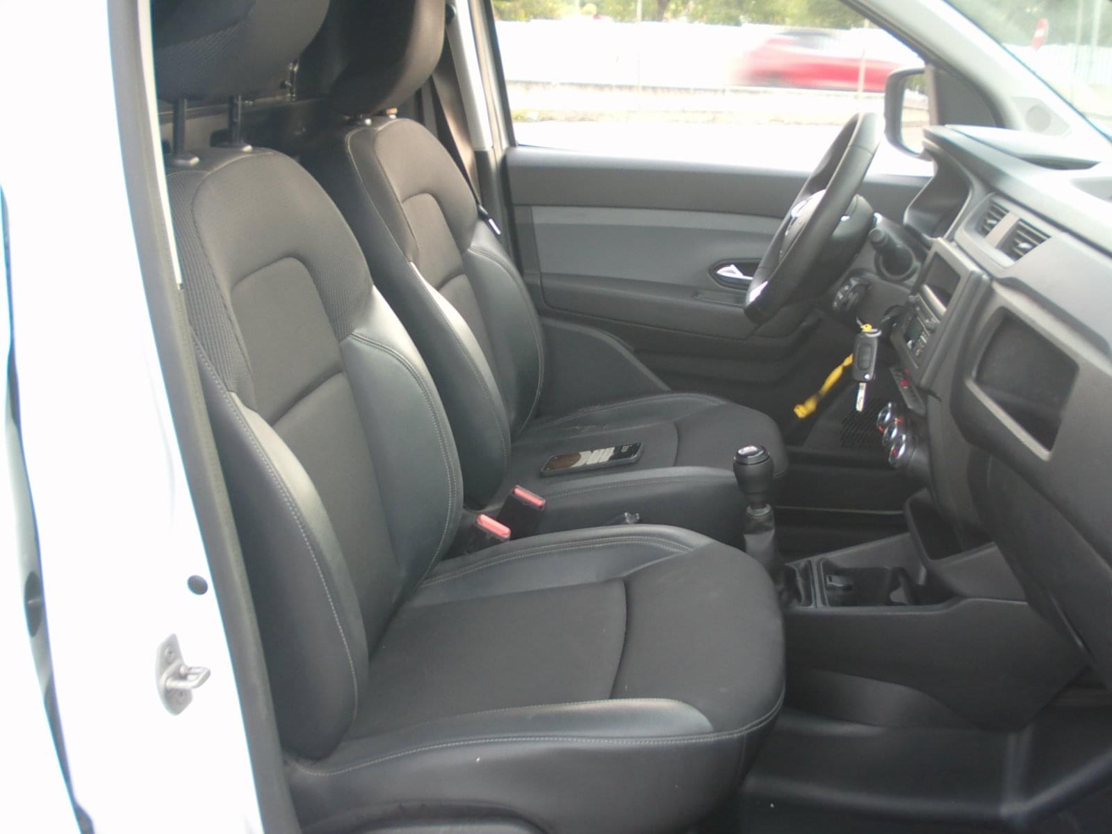 RENAULT KANGOO EXPRES 2 PLAZAS 12