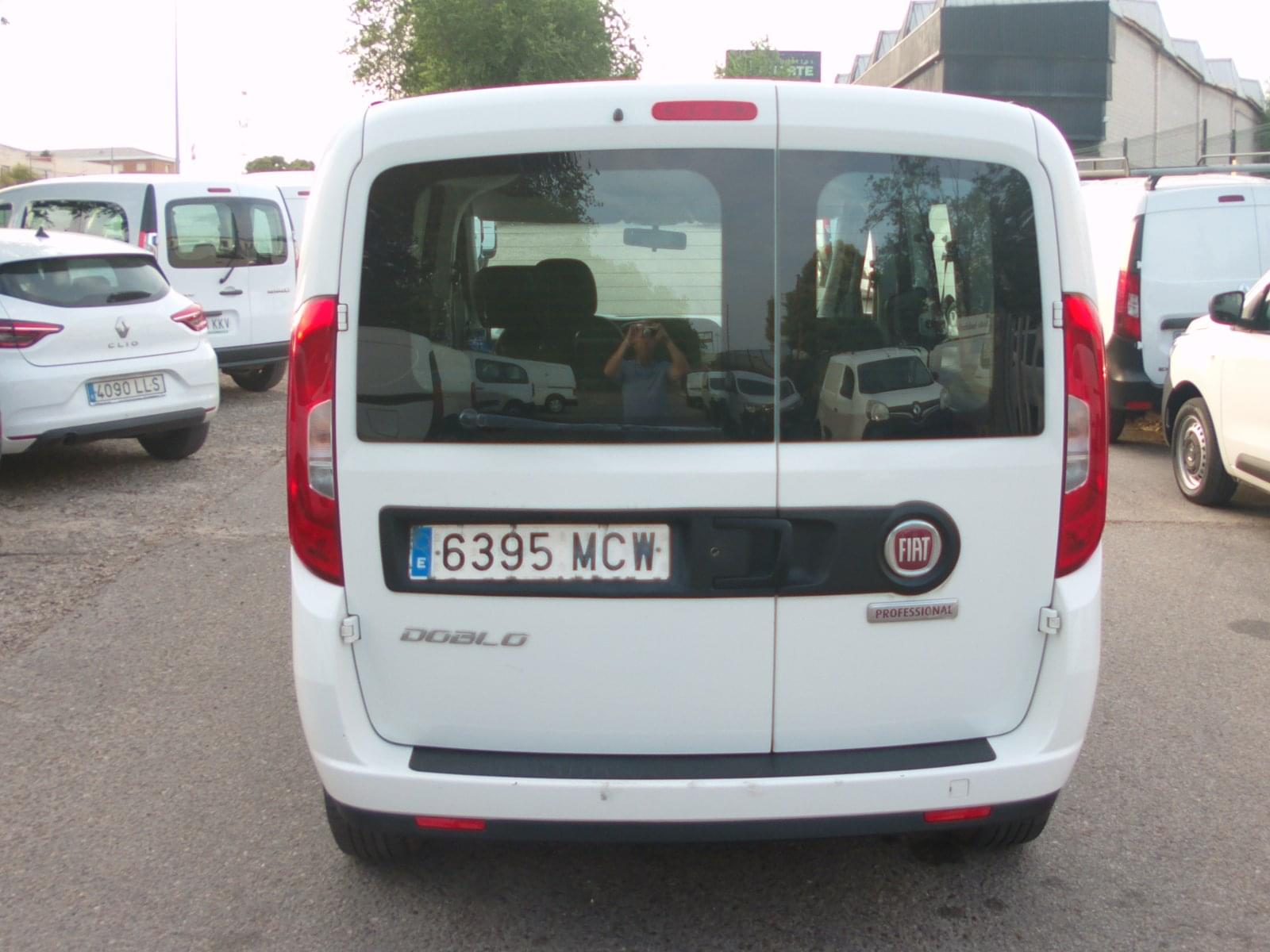 FIAT DOBLO COMBI 5 PLAZAS 5