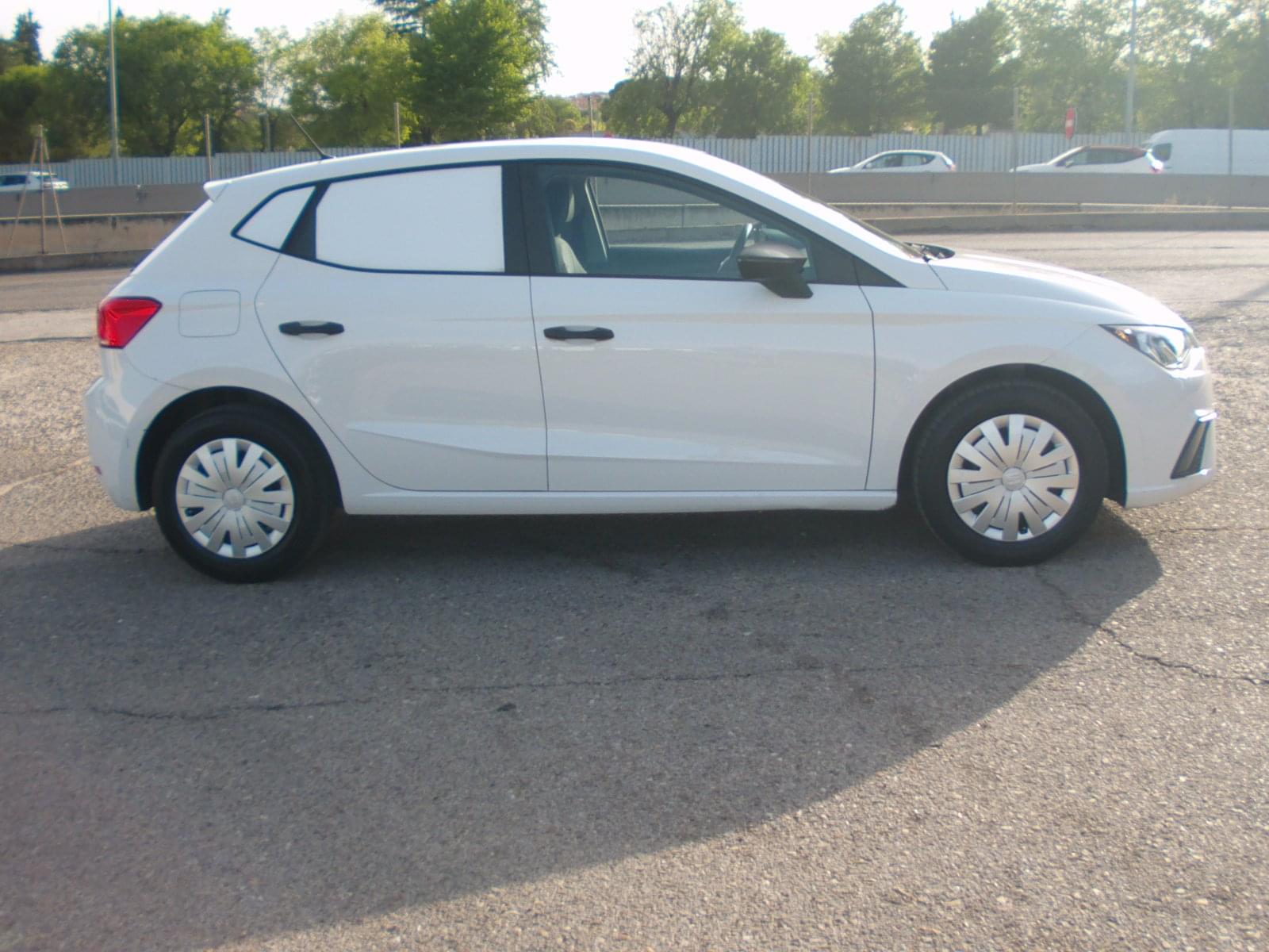 SEAT IBIZA COMERCIAL 1.0 TGI REFERENCE 8