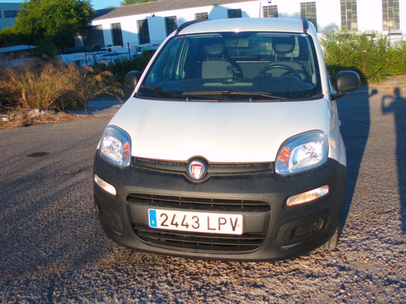 FIAT PANDA VAN HYBRID 2 PLAZAS 4 