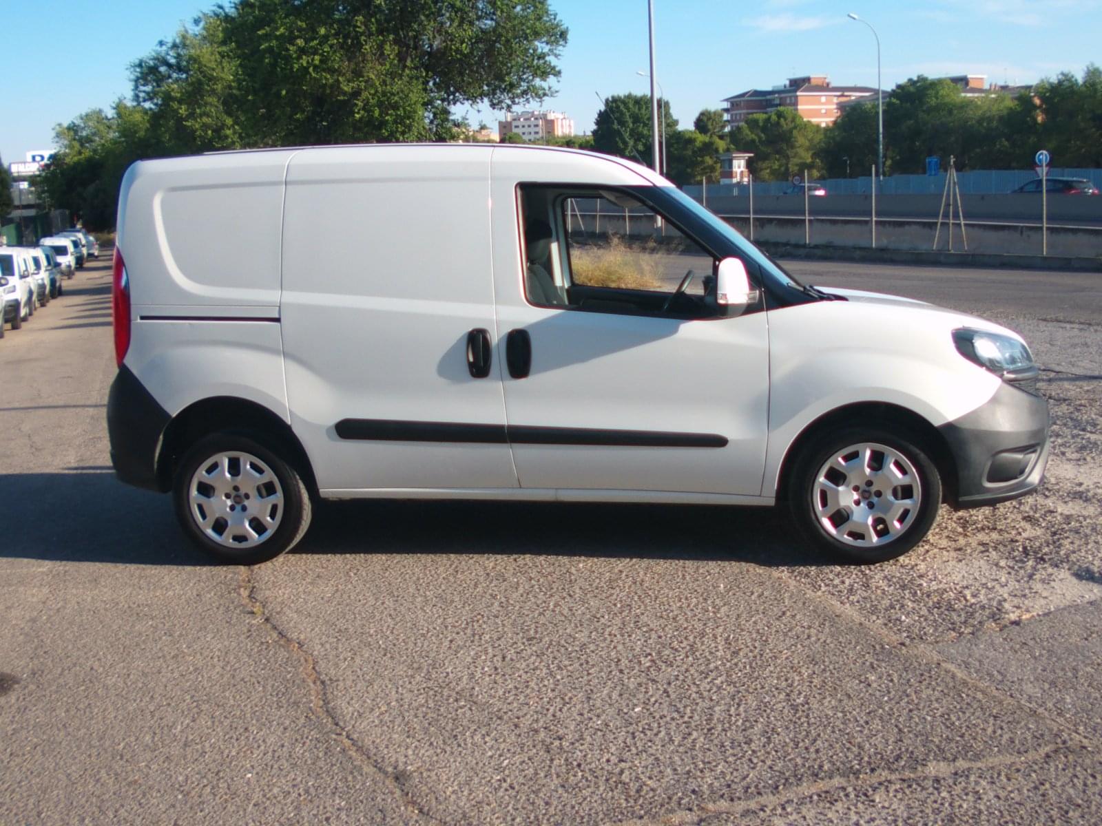 FIAT DOBLO 2 PLAZAS 5 