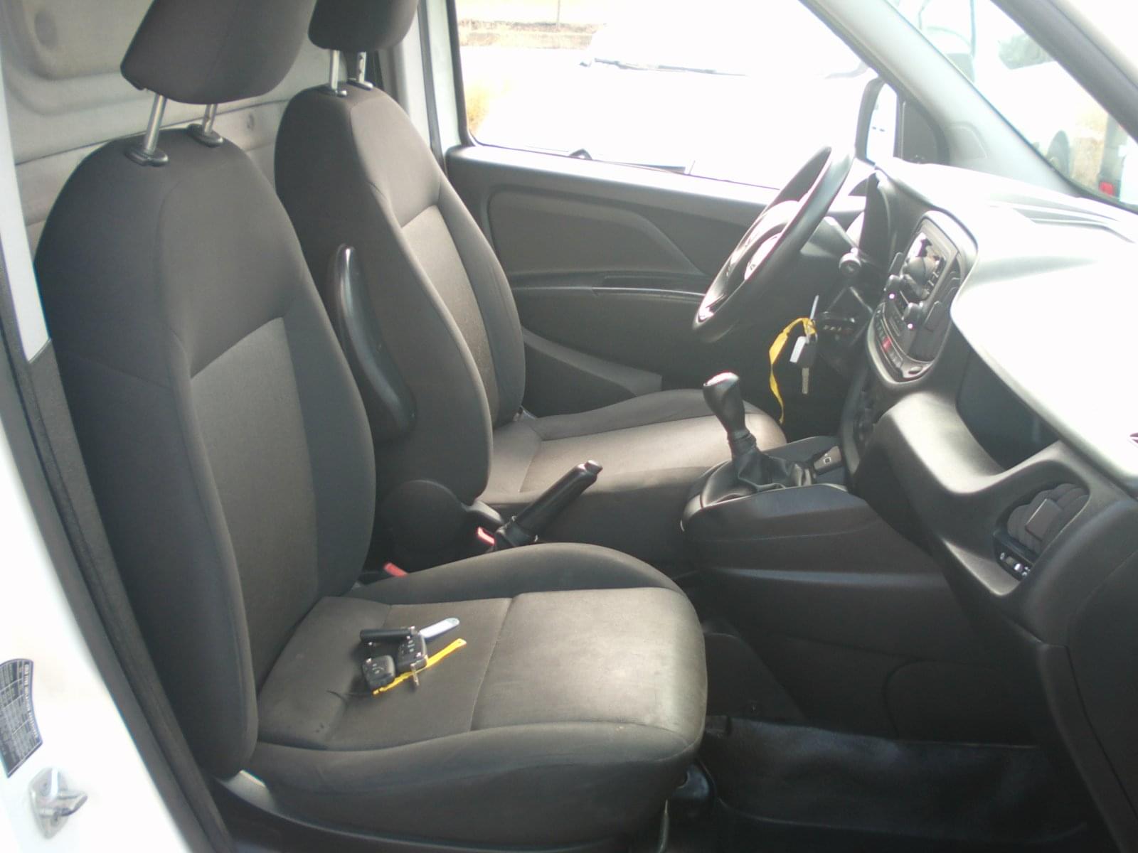 FIAT DOBLO 2 PLAZAS 12 
