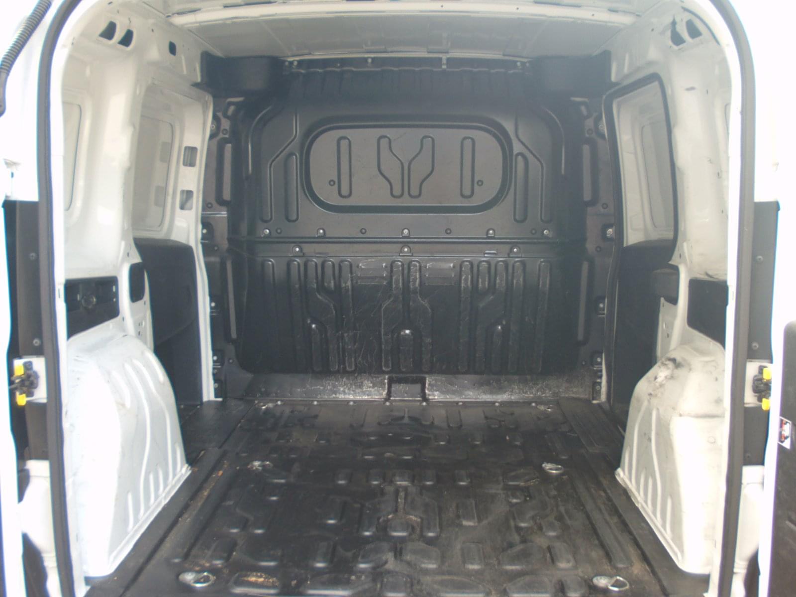 FIAT DOBLO 2 PLAZAS 9 