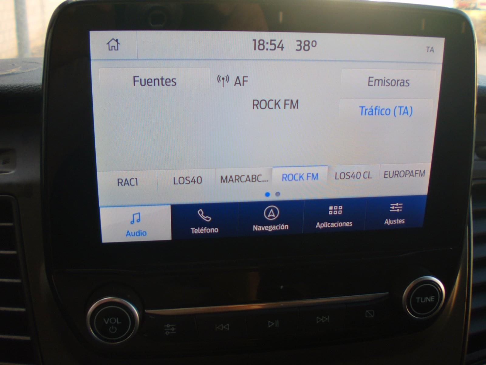 FORD TRANSIT 350 L2H2 3 PLAZAS 12 
