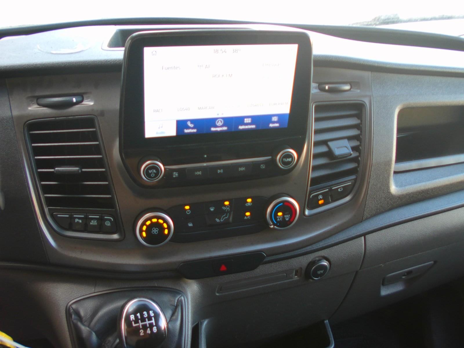 FORD TRANSIT 350 L2H2 3 PLAZAS 13 
