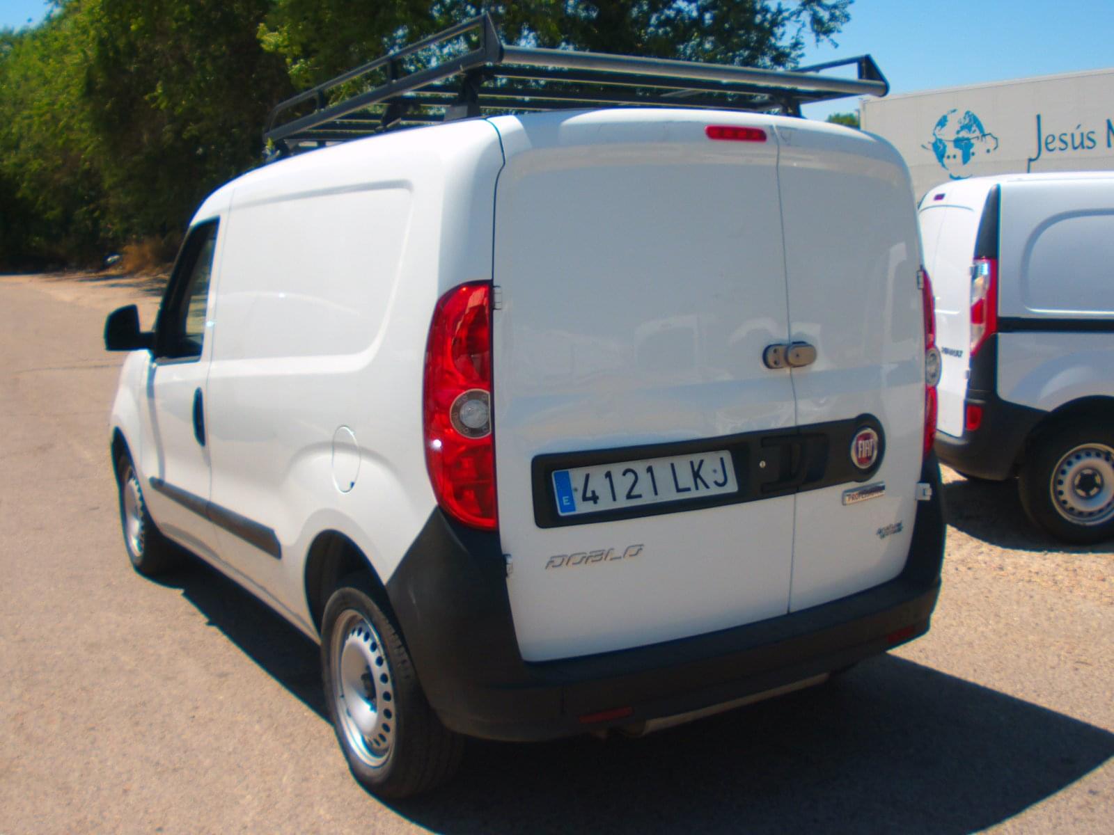 FIAT DOBLO 1.4 T  GNC 2 PLAZAS 5 
