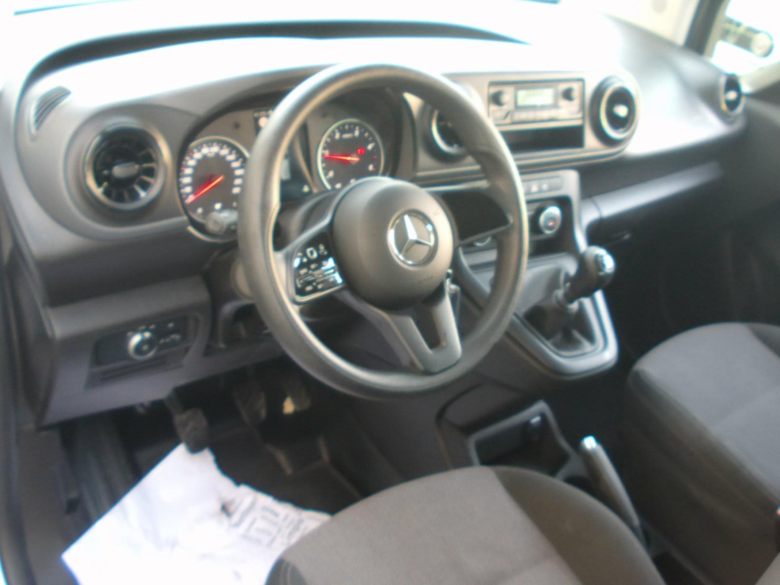 MERCEDES CITAN 5 PLAZAS 11 