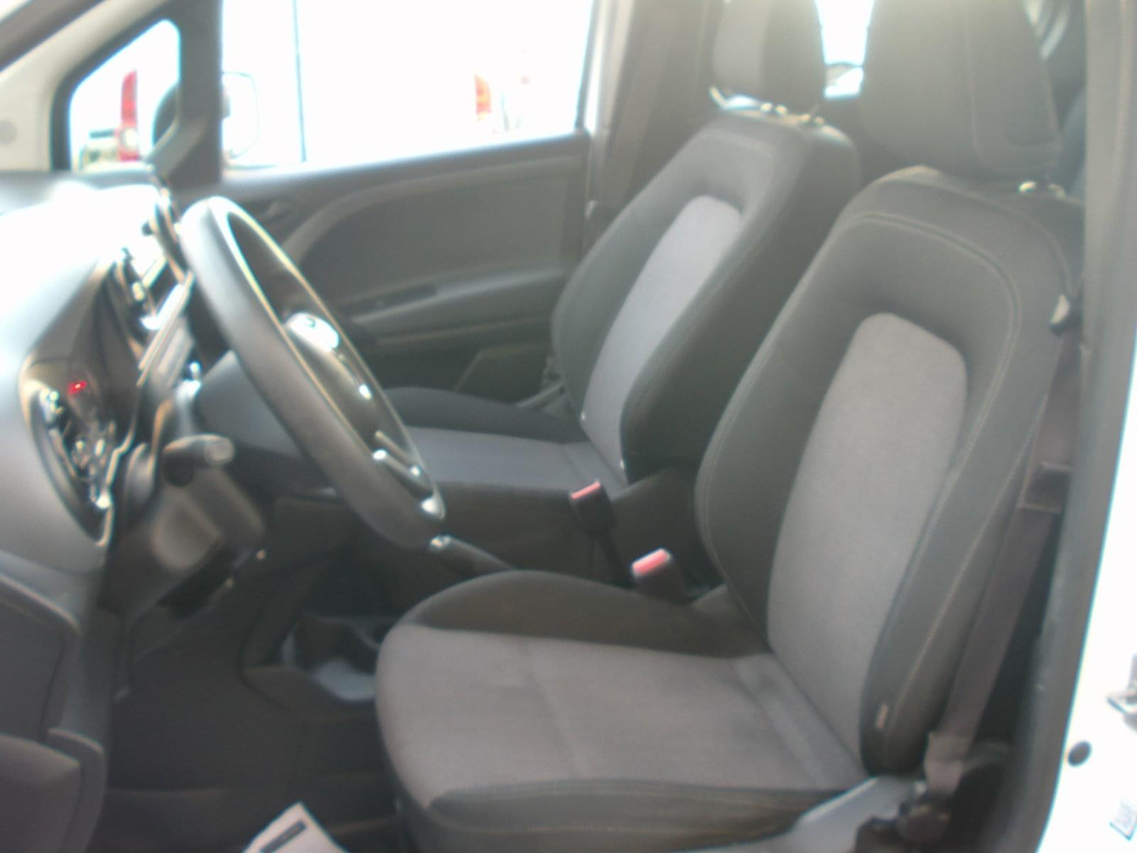 MERCEDES CITAN 5 PLAZAS 12 
