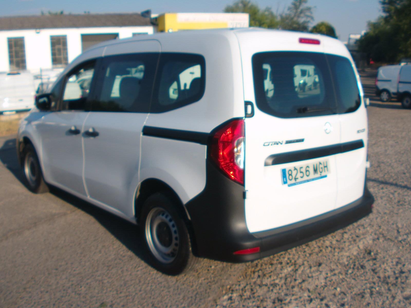 MERCEDES CITAN 5 PLAZAS 6 