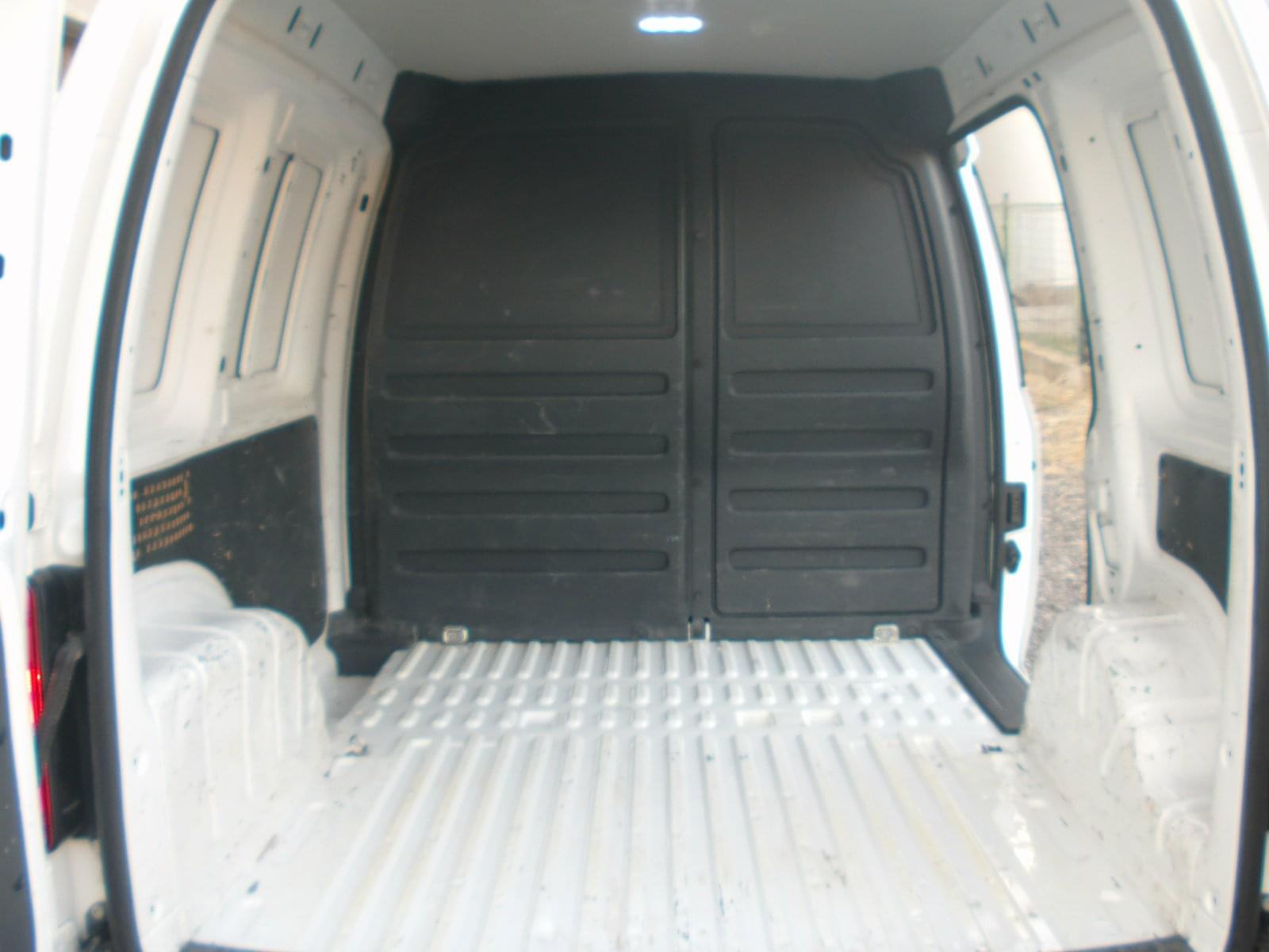 VOLKSWAGEN CADDY 4 MOTION 2 PLAZAS 11