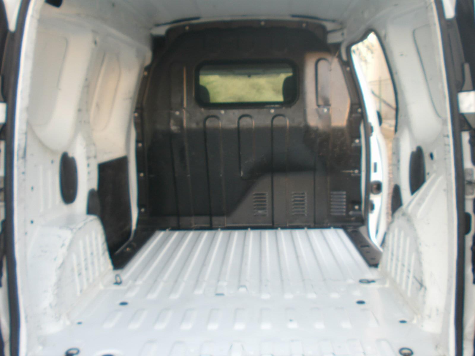 DACIA DOCKER GLP 2 PLAZAS 8