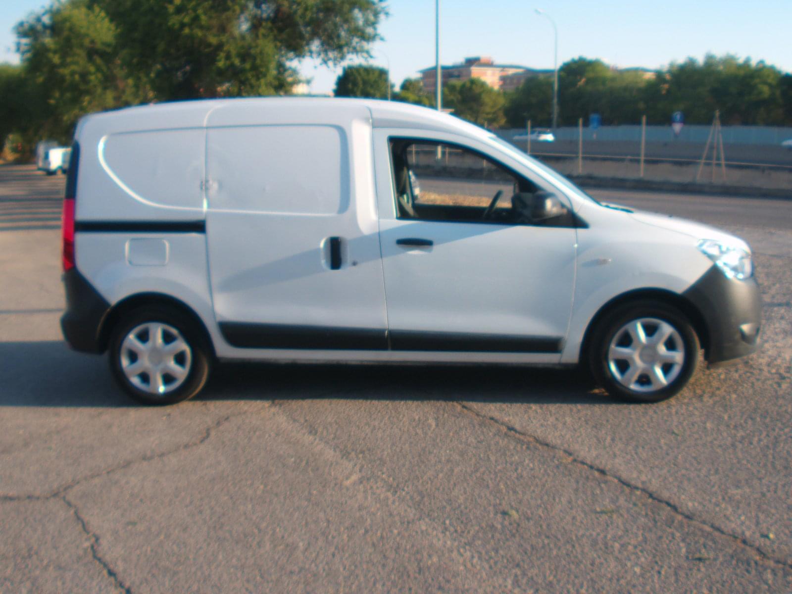 DACIA DOCKER GLP 2 PLAZAS 5