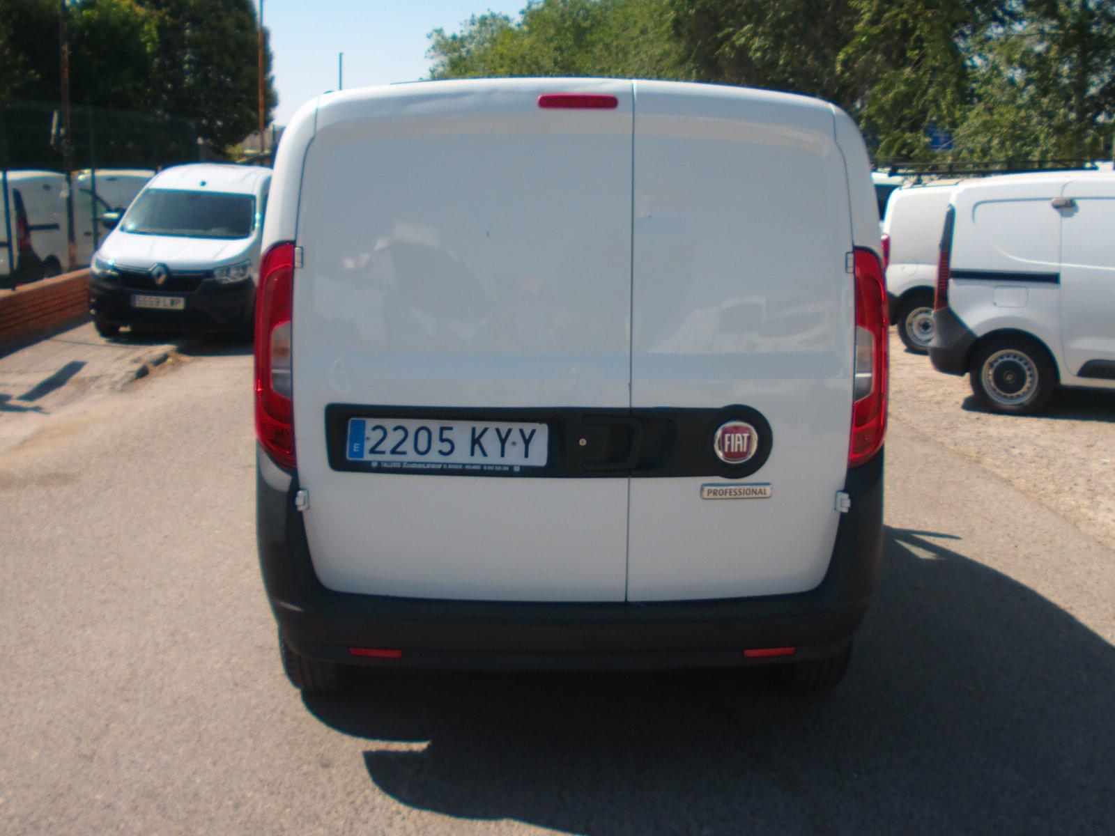 FIAT DOBLO 2 PLAZAS 6