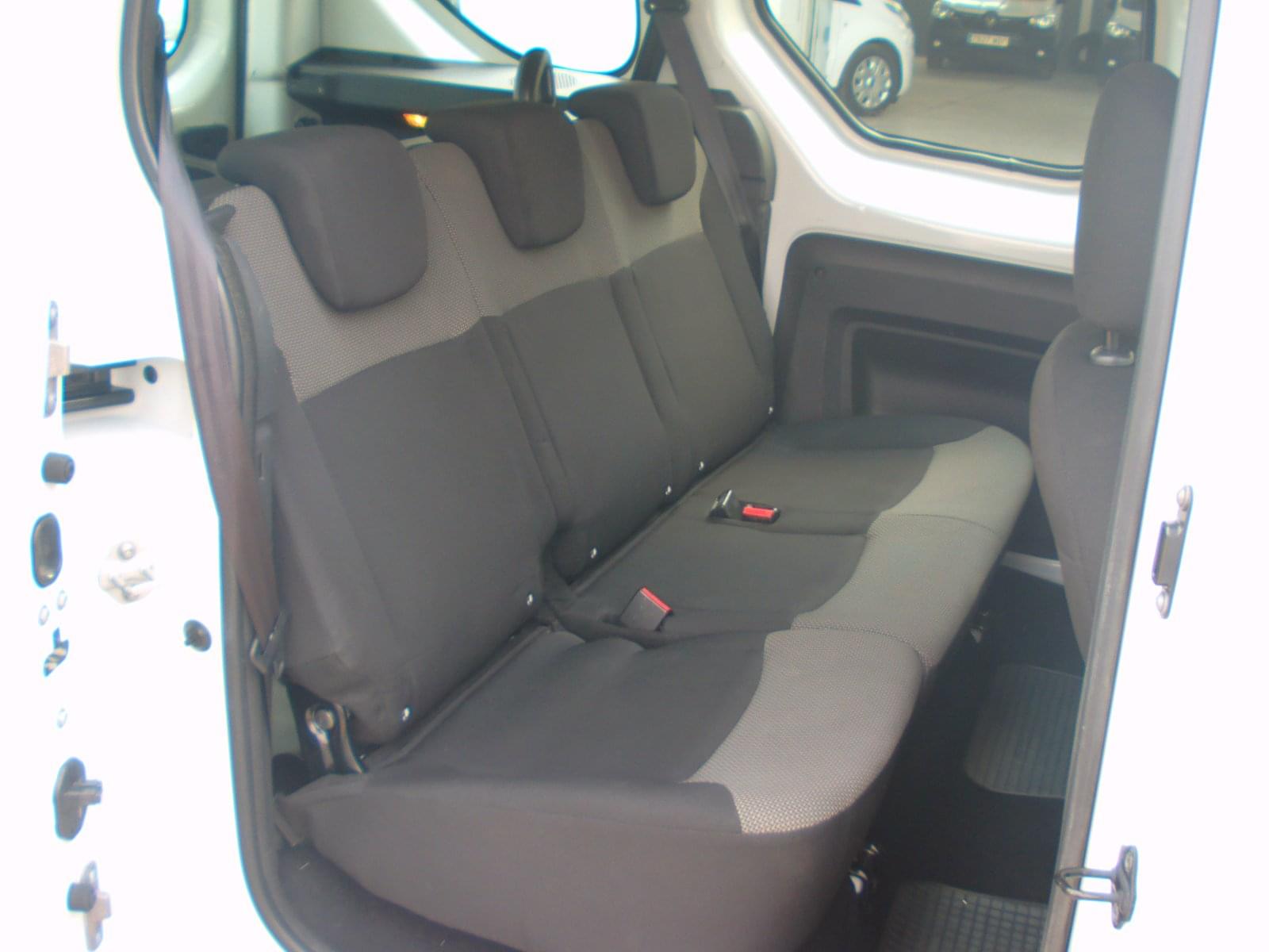 DACIA DOCKER 5 PLAZAS GLP 11