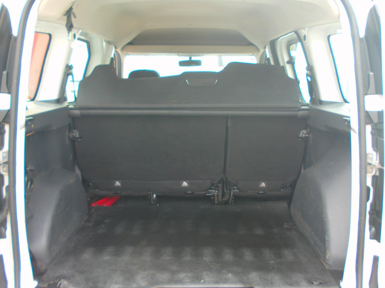 DACIA DOCKER 5 PLAZAS GLP 12