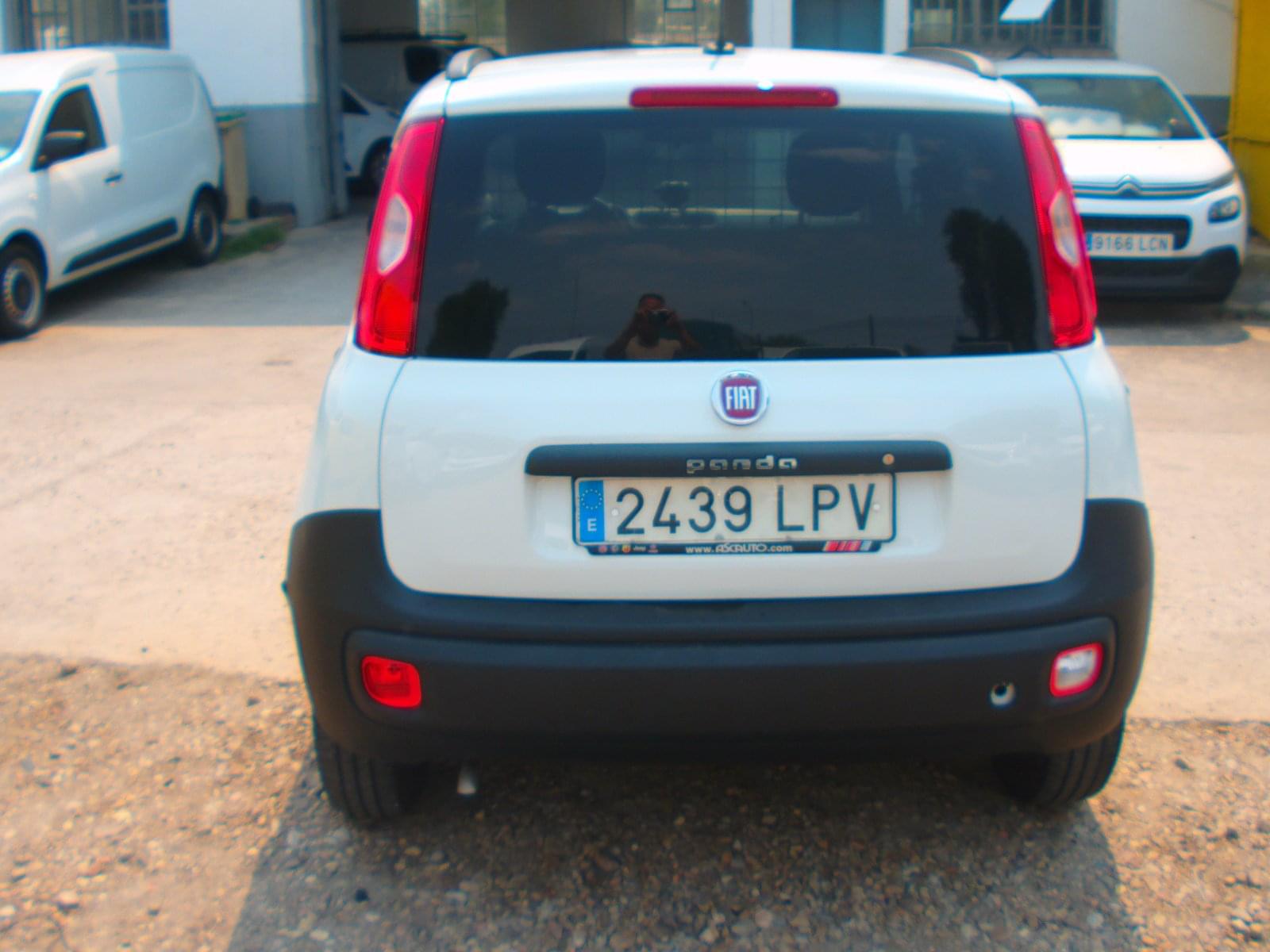 FIAT PANDA VAN HYBRID 2 PLAZAS INDUSTRIAL 7