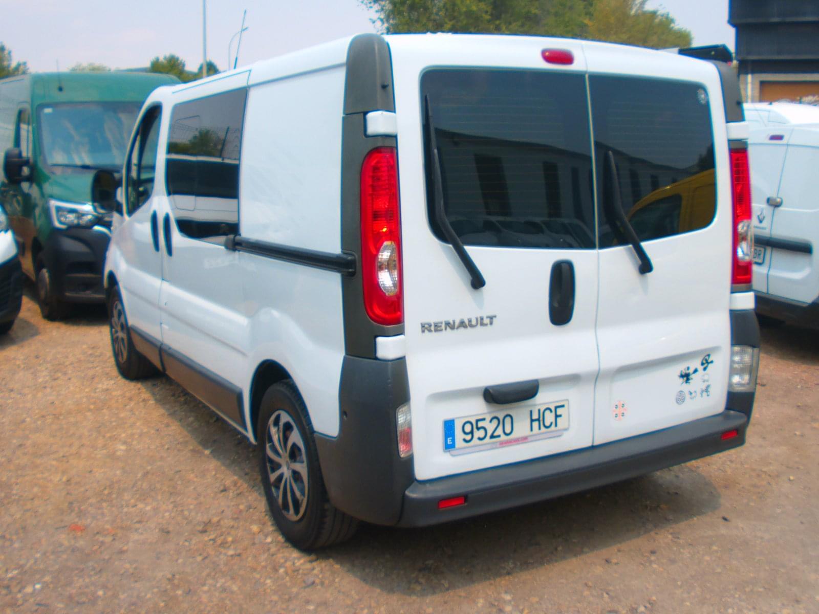 RENAULT TRAFIC CAMPER 5