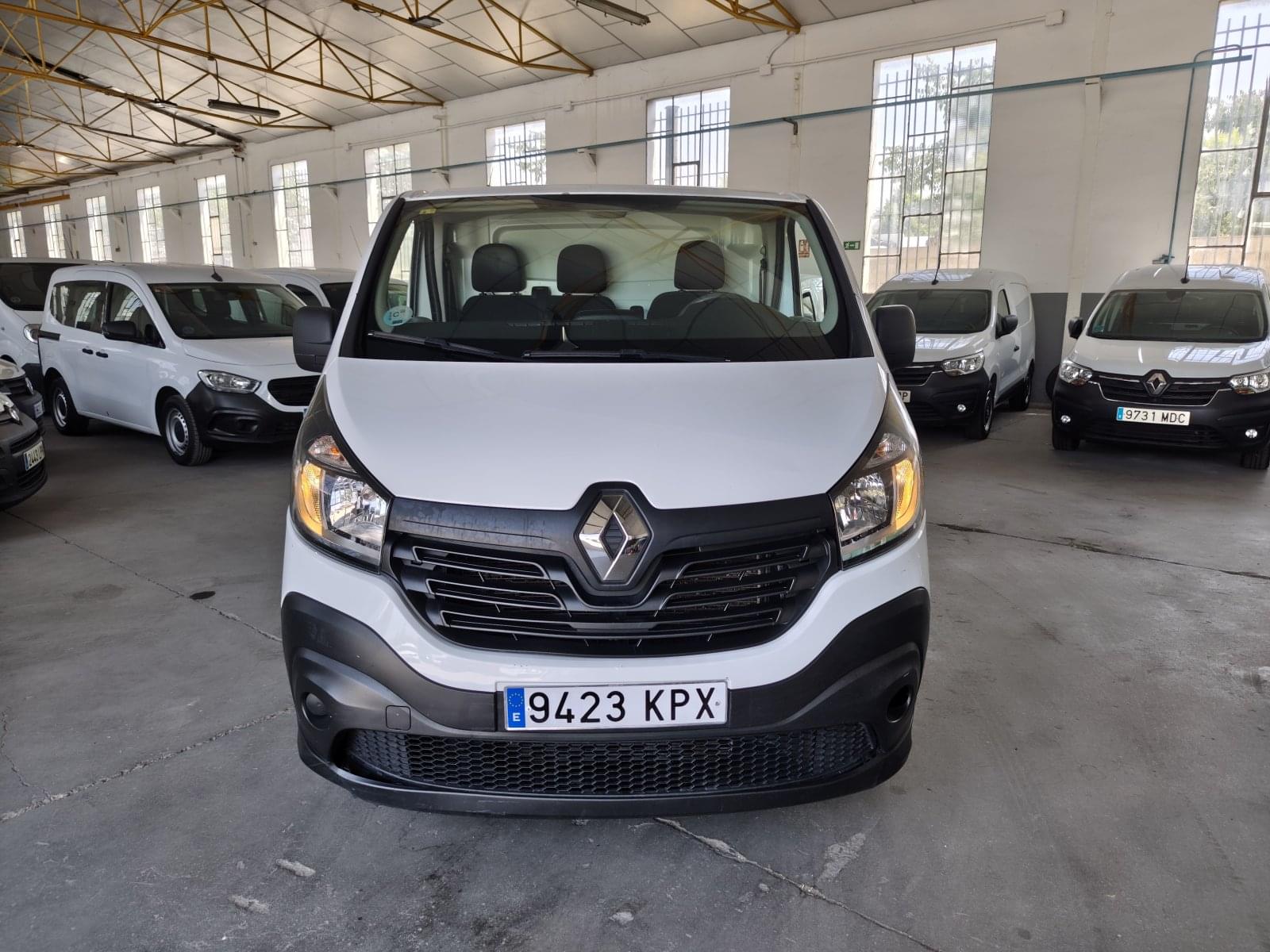 RENAULT TRAFIC 3 PLAZAS 2 