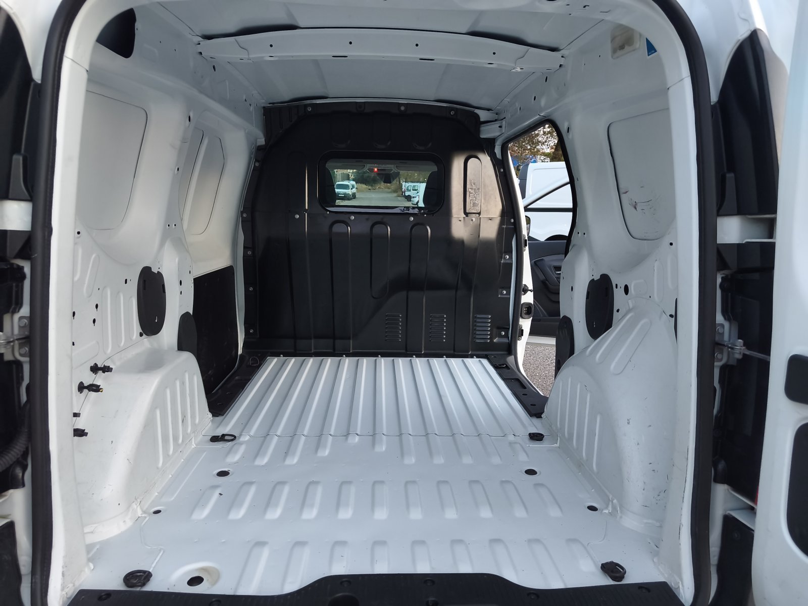 RENAULT KANGOO 2 PLAZAS 9
