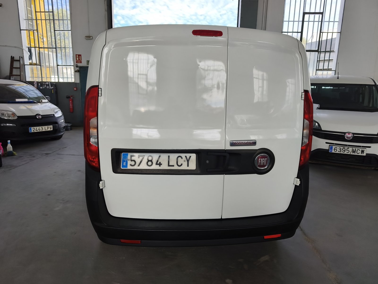 FIAT DOBLO 2 PLAZAS 7
