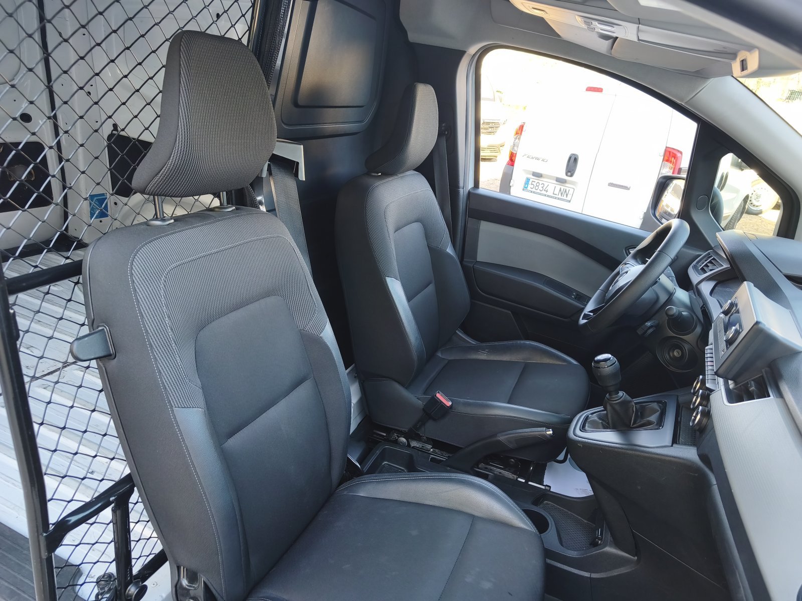 RENAULT KANGOO ABRETE SESAMO 10