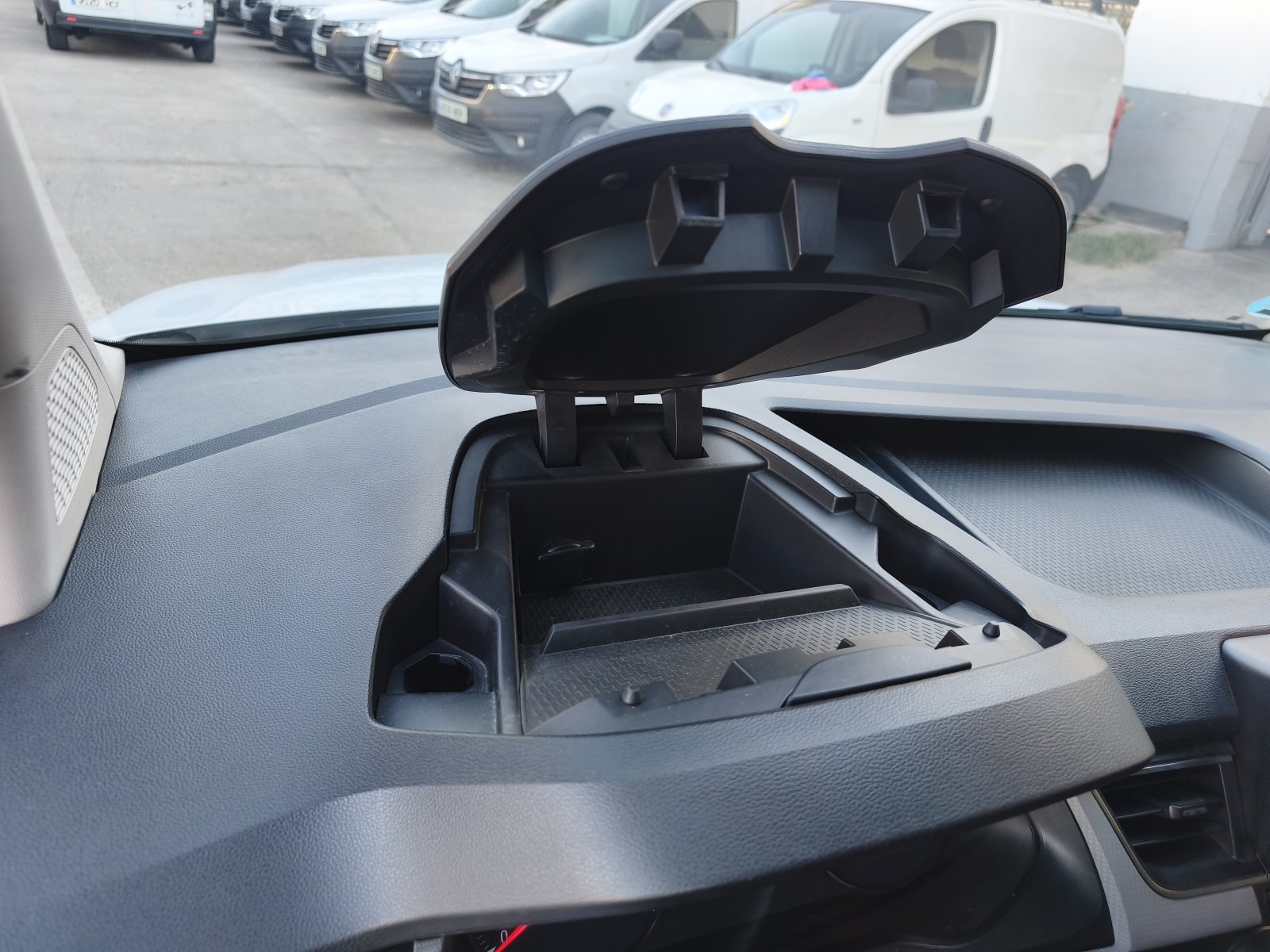 RENAULT KANGOO ABRETE SESAMO 21