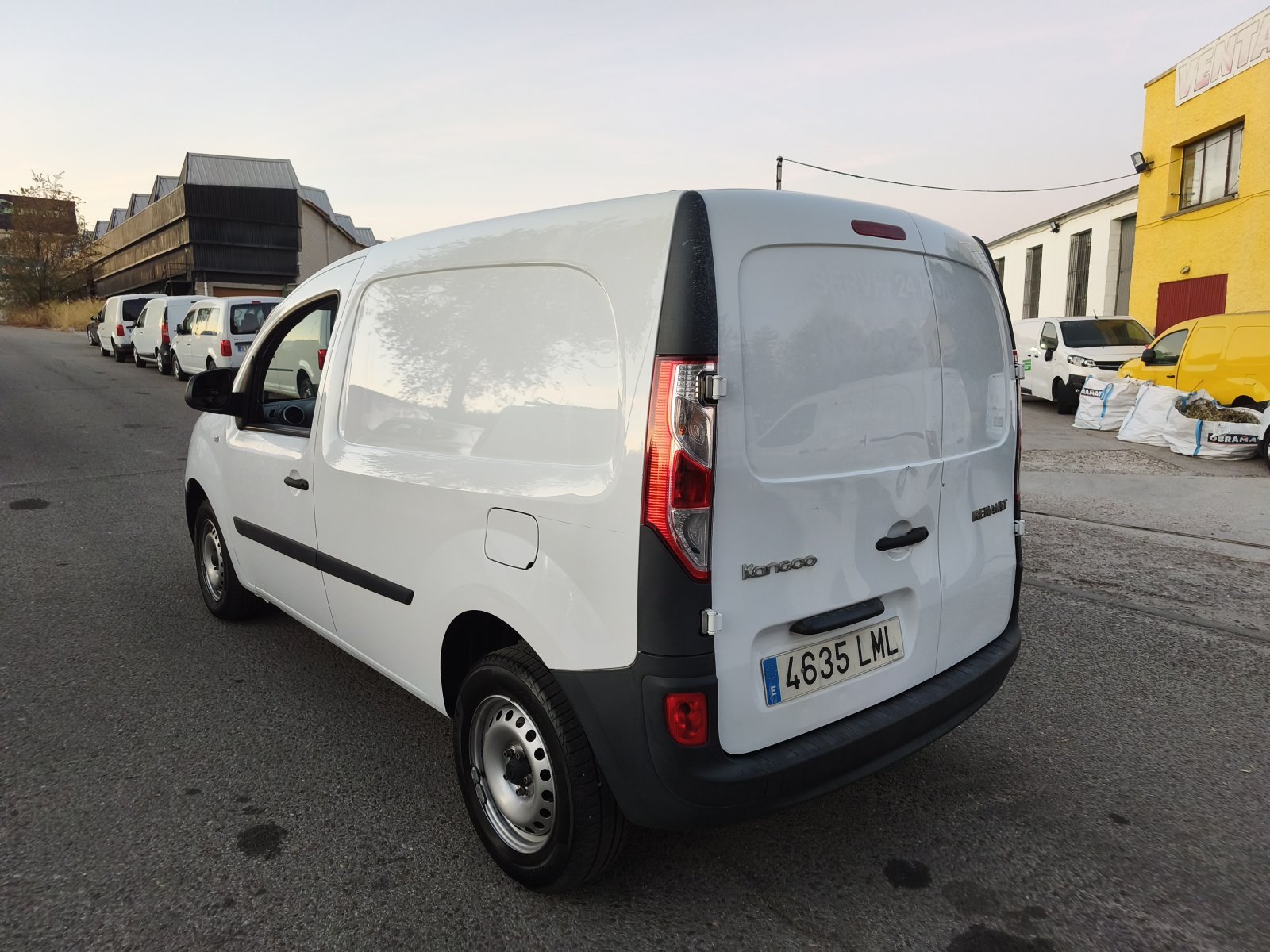 RENAULT KANGOO 2 PLAZAS 5